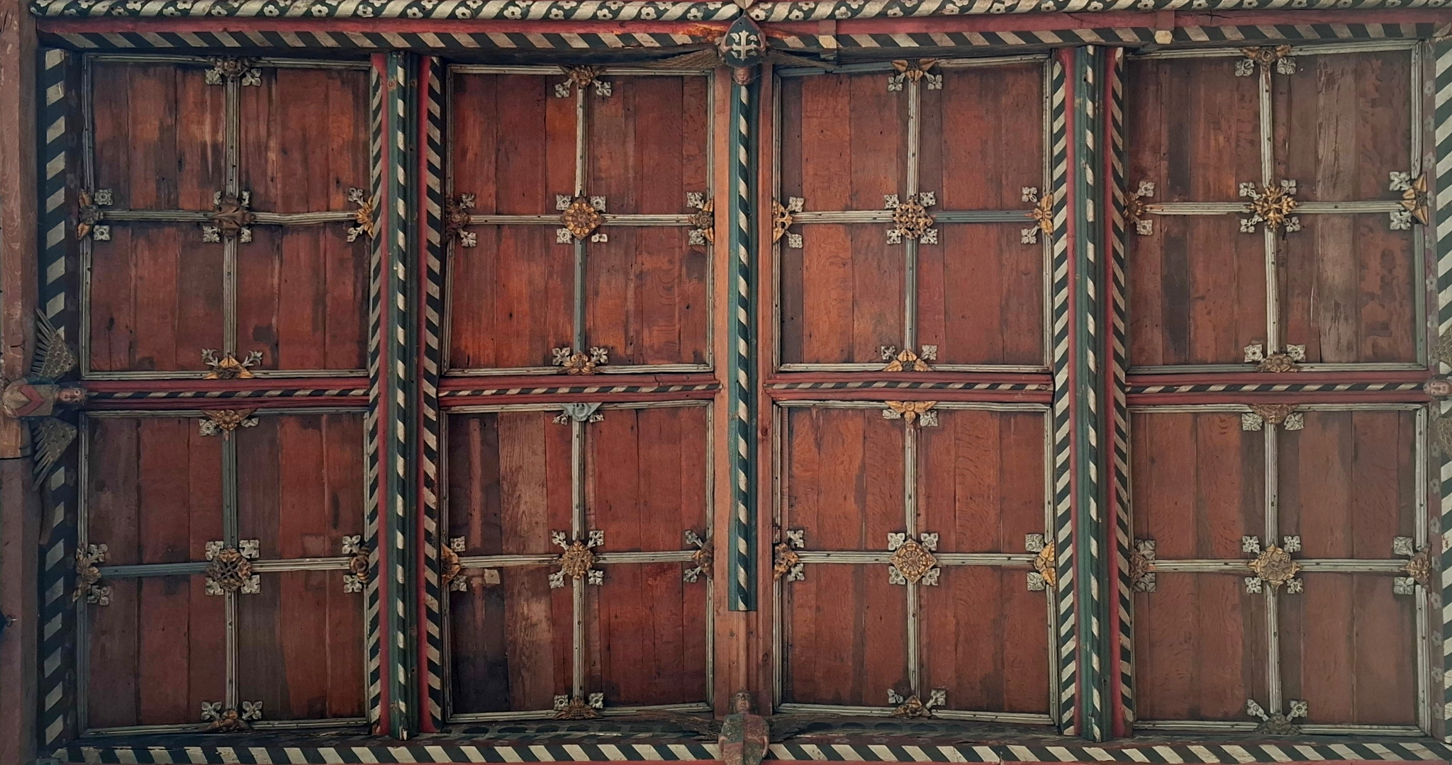 North Aisle Bay NA5 ceiling, west at the top